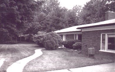 Jason and Sarah's house, July 1990